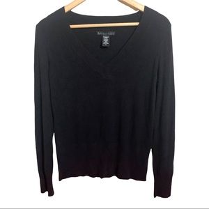 Apostrophe V Neck Light Weight Sweater S
